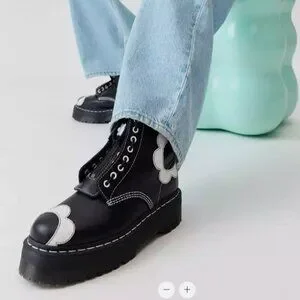 Dr. Martens | Shoes | Dr Martens Sinclair Flower Pisa